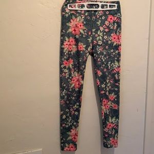Never worn new one of a kind leggings